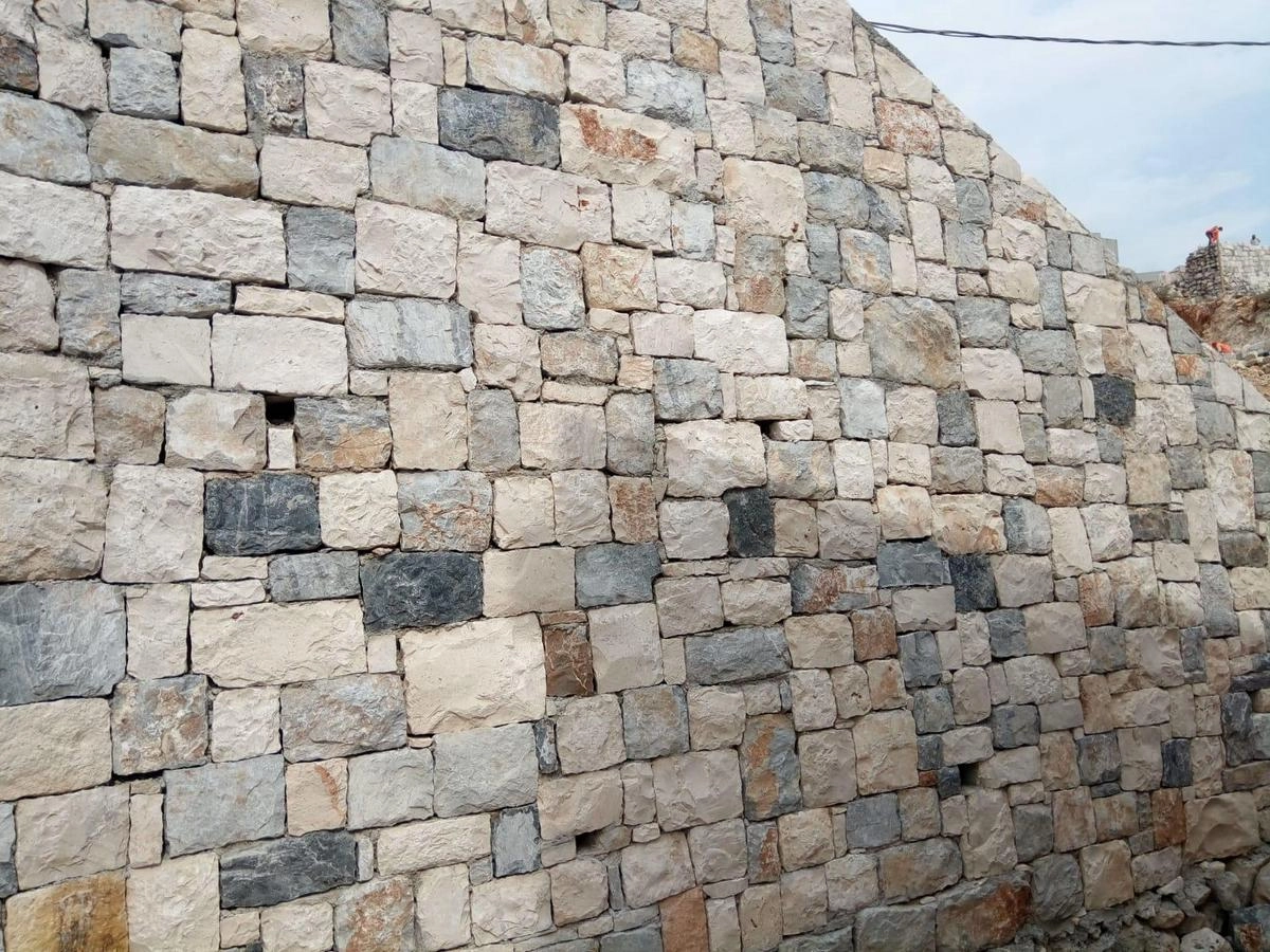 Milas Taş Duvar Yapımı